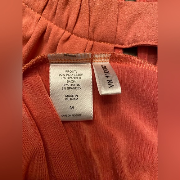 New York and Company Dress Round Neck Sleeveless Medium Color Coral‎ - Picture 4 of 6